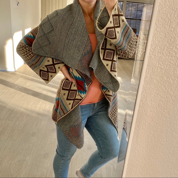 ❌SOLD❌American Rag Long Wrap Cardigan - Picture 4 of 5